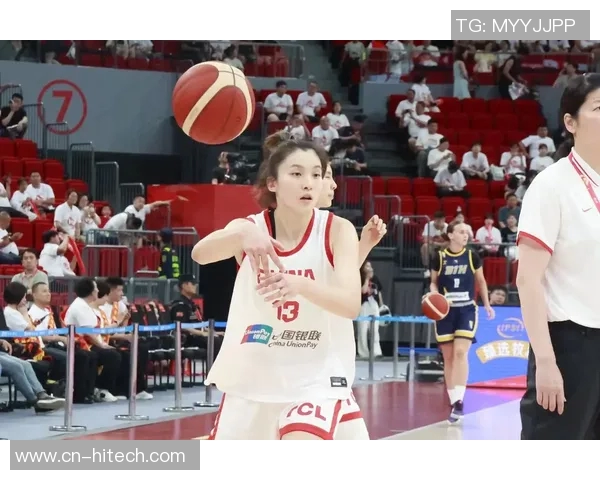 身高2米23的济南姑娘成功入选中国女篮全力备战亚洲杯赛事